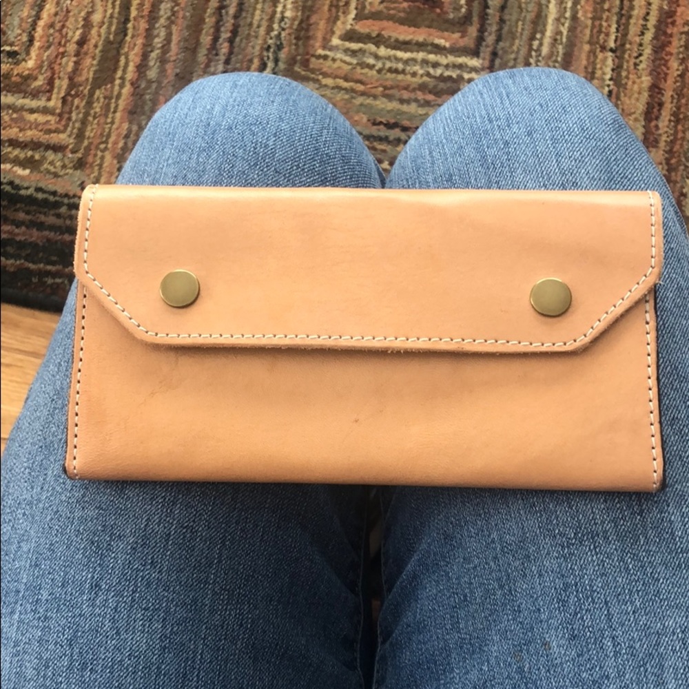 🌟FREE SHIPPING🌟Leather women’s wallet